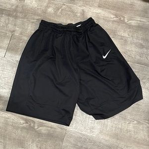 Black men’s Nike shorts
